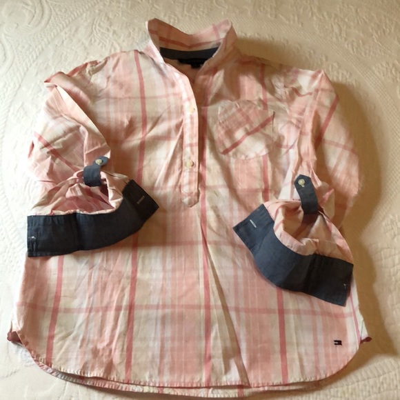 Tommy Hilfiger S/P Woman blouse bottom up. - Picture 2 of 16